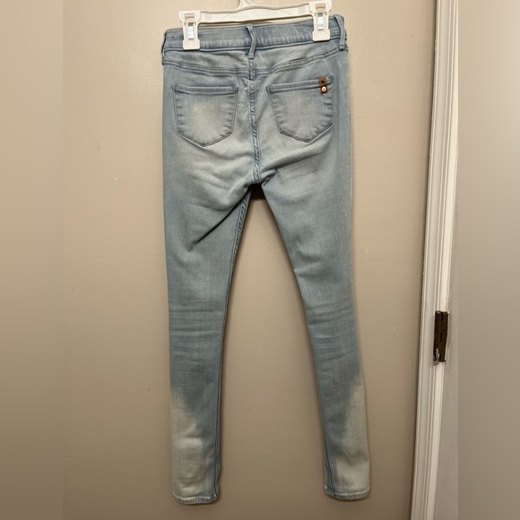 Abercrombie Kids Jean Leggings Size Slim 13/14, super light blue color - Picture 2 of 3